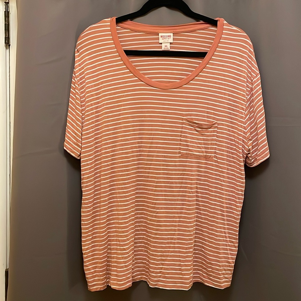 Mossimo striped tee shirt